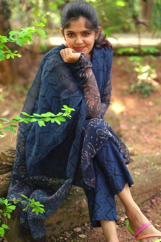 Chitra Chhaya Kurti With Dupatta